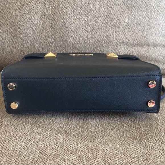 NWT Michael Kors East West Karla Satchel - Picture 4 of 12